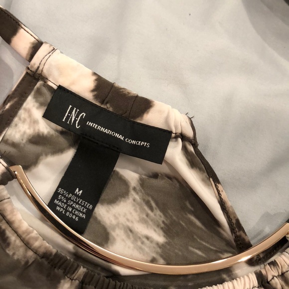 Blouse - Picture 2 of 4